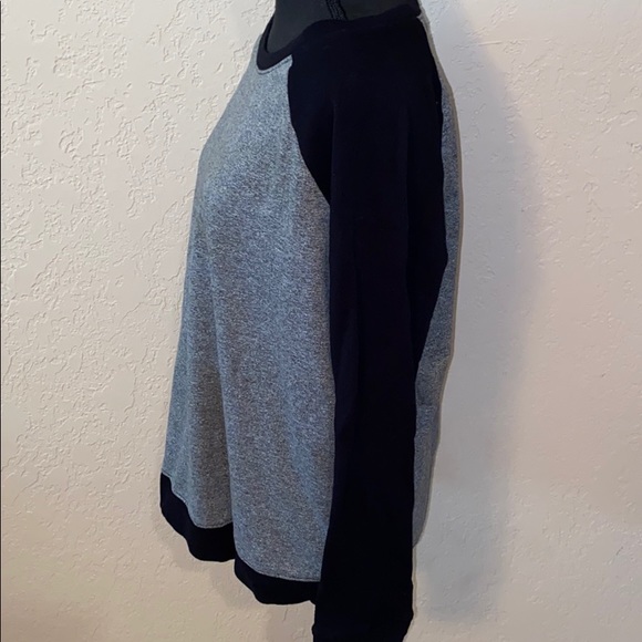 NWOT forever 21 black and gray top Size large - Picture 2 of 4